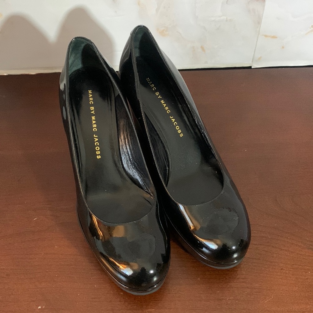 Marc by Marc Jacobs Black Patent Wedge Heels Size 38